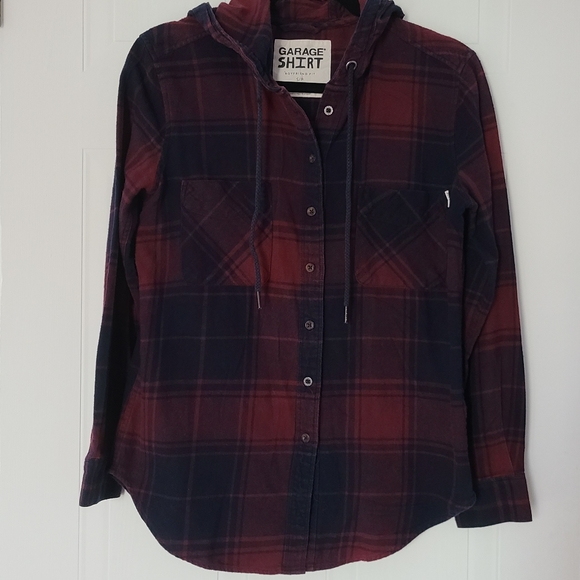 GARAGE Flannel - Picture 1 of 5